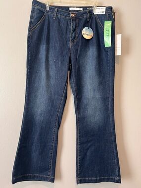 Veronica Petite Dark Blue Flare Jeans